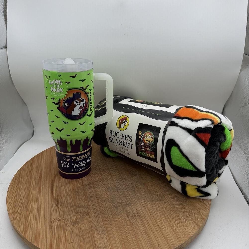 Buc-ees Spooky Nights Halloween 40oz Tumbler and 50x70 Plush Blanket Set 2026
